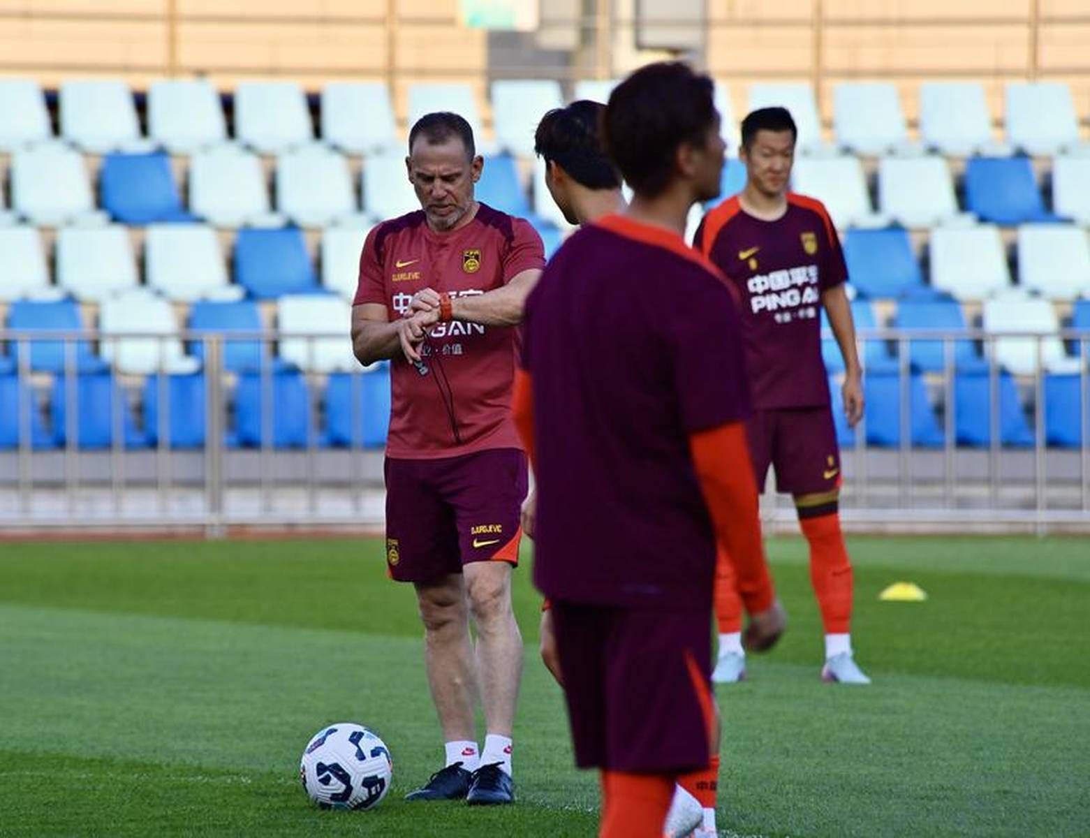 国家橄榄球队的预览:为新的鲜血周期奠定了基础 韩国仍然需要在第一场比赛中放开手脚 国家橄榄球队的预览:为新的鲜血周期奠定了基础 韩国仍然需要在第一场比赛中放开手脚